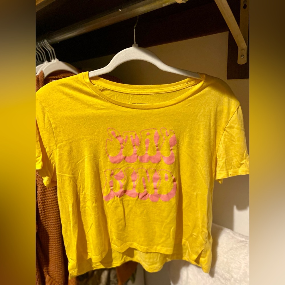 BRAND NEW~ Stay Kind crop tee shirt